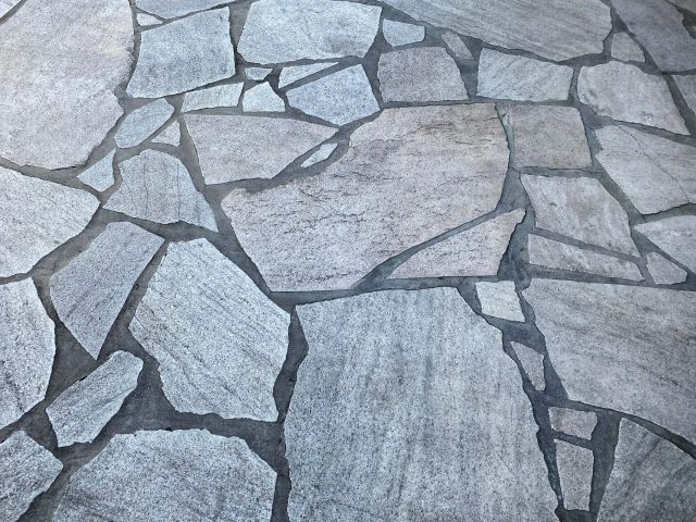 敷石