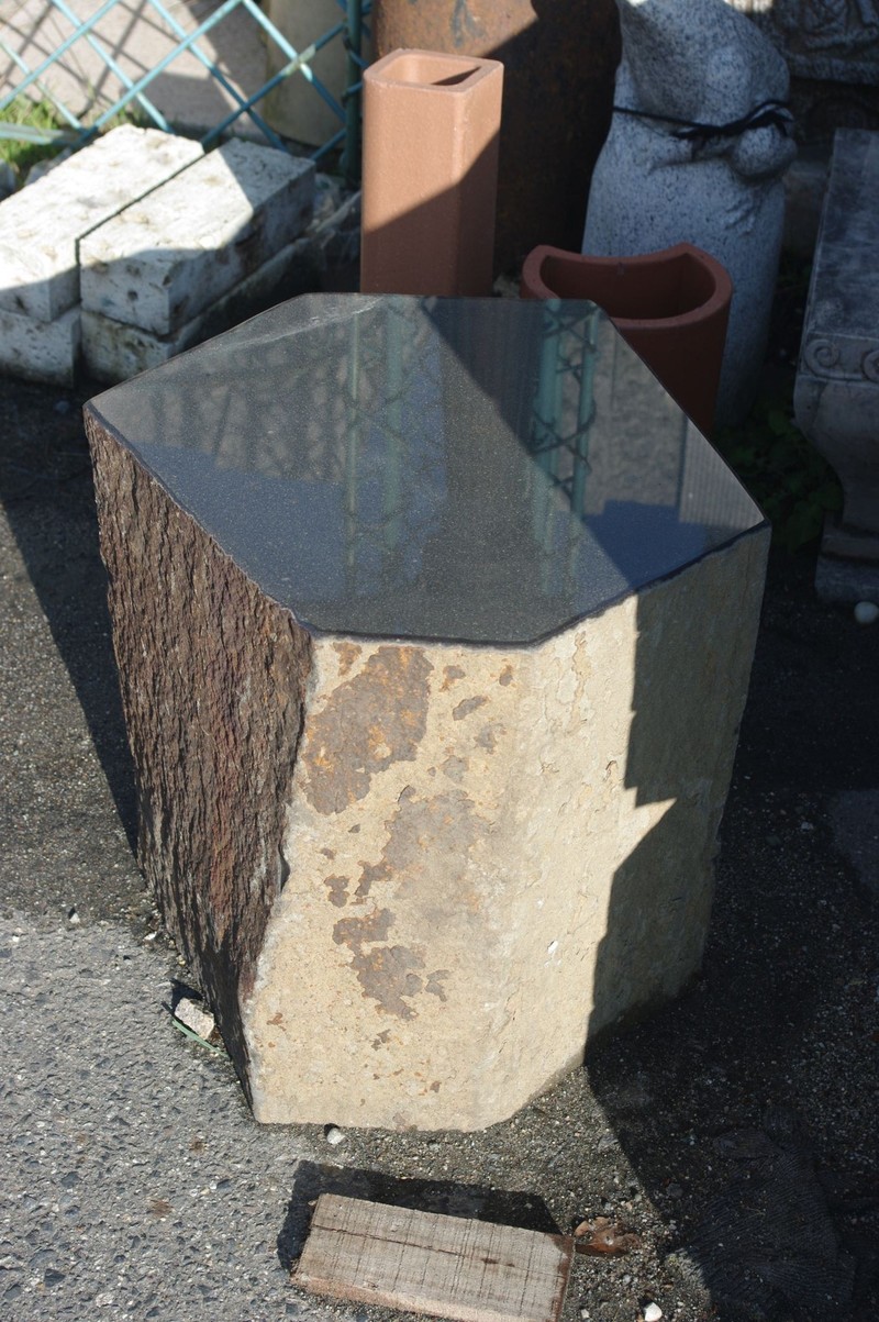 六方石 スツール 天端一面磨き仕上げ | 造園資材館