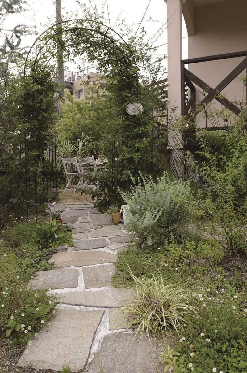 古板石方形乱張　 | 造園資材館