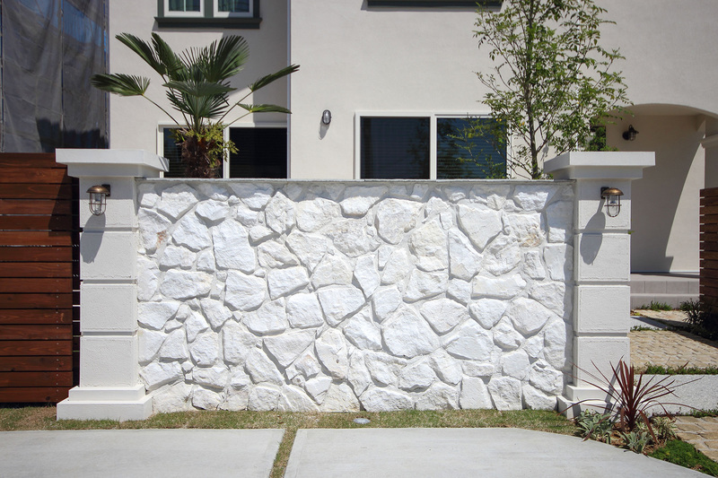 ロックフェイス タソスホワイト | 造園資材館