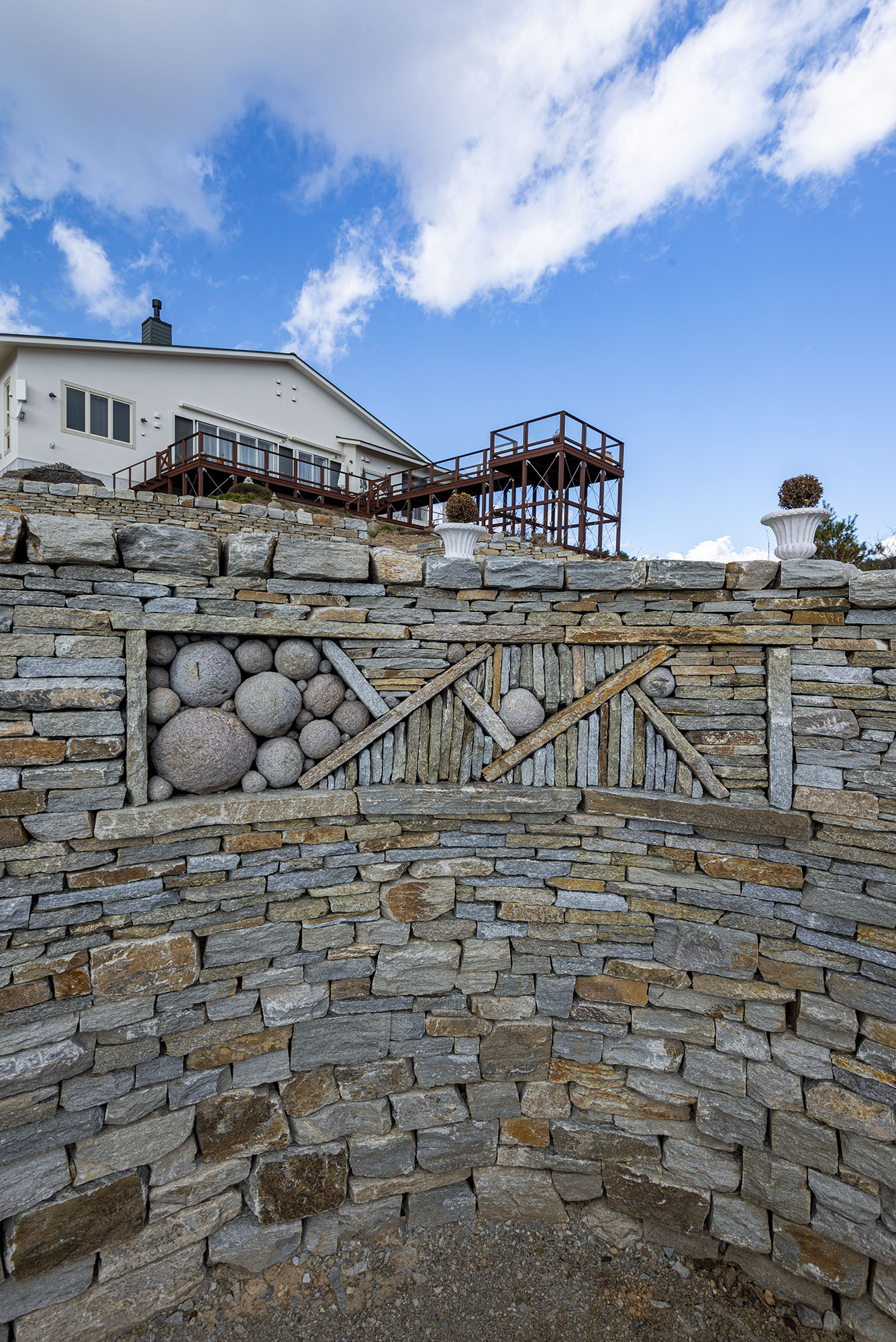 トラキアストーン ブロック カバラス | 造園資材館