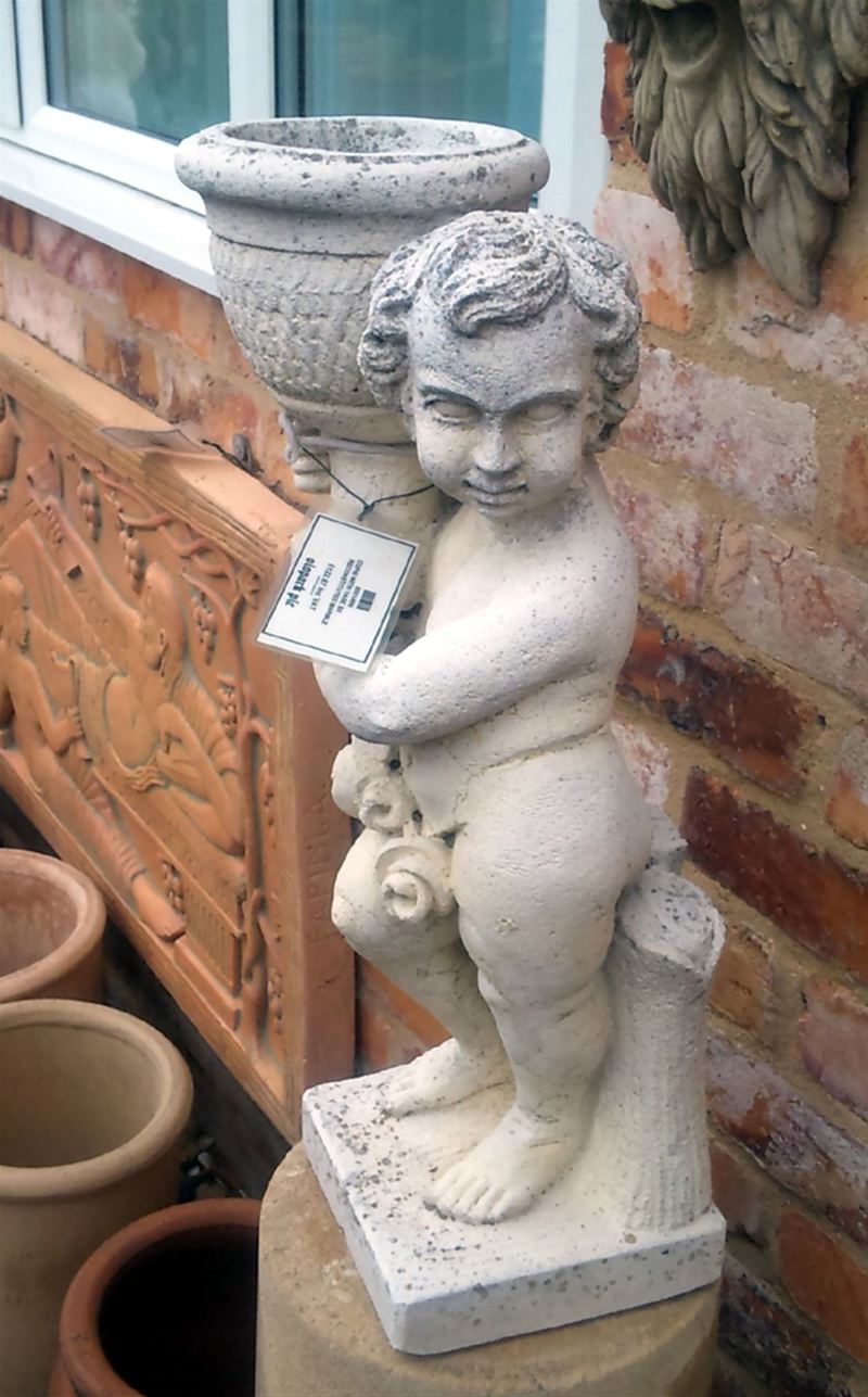 ソロパーク Cupid with Vase 花器を持った | 造園資材館