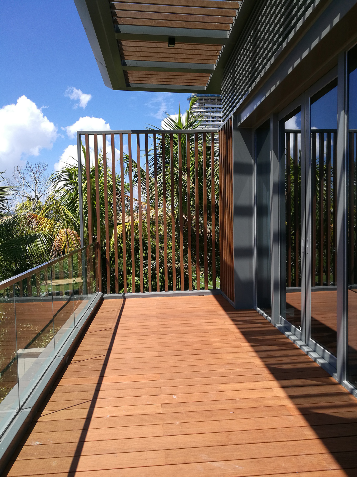 堅竹材 バンデックス デッキ ライトブラウン | 造園資材館