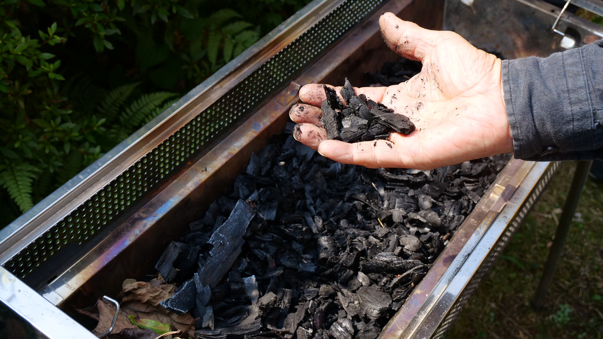 竹炭 | 造園資材館